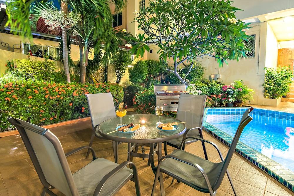 Hotel Butterfly Garden Boutique By Luxury View Ex Lg Apts And Villas, A Lifestyle Destination 1 To 3 Bedroom Units 110 To 190 Sqmtr, 2 Full Bathrooms, Rain Shower, Complete Kitchen, Free Fast Fiber Wifi, 55