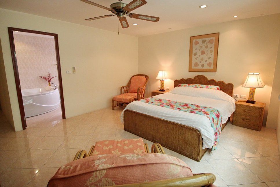 Butterfly Garden Boutique By Luxury View Ex Lg Apts And Villas, A Lifestyle Destination 1 To 3 Bedroom Units 110 To 190 Sqmtr, 2 Full Bathrooms, Rain Shower, Complete Kitchen, Free Fast Fiber Wifi, 55