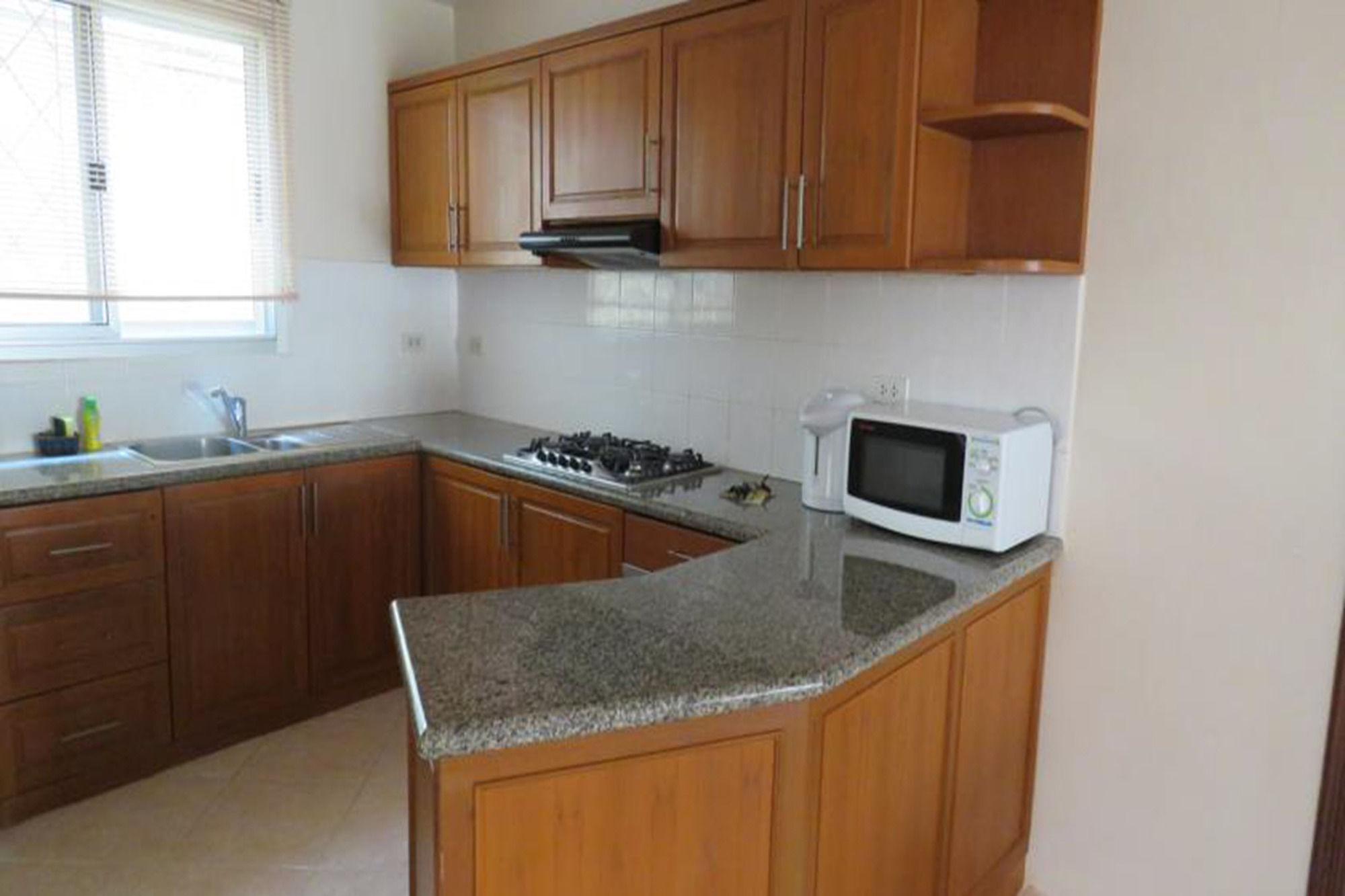 Butterfly Garden Boutique By Luxury View Ex Lg Apts And Villas, A Lifestyle Destination 1 To 3 Bedroom Units 110 To 190 Sqmtr, 2 Full Bathrooms, Rain Shower, Complete Kitchen, Free Fast Fiber Wifi, 55