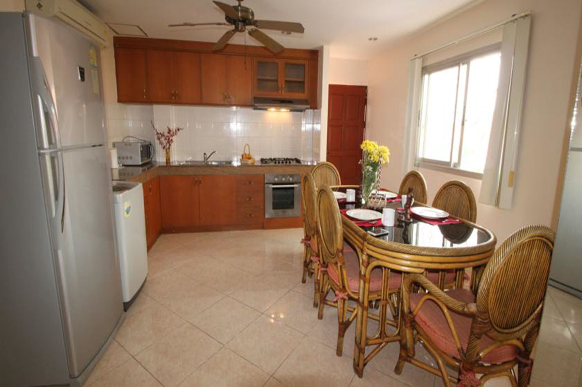 Butterfly Garden Boutique By Luxury View Ex Lg Apts And Villas, A Lifestyle Destination 1 To 3 Bedroom Units 110 To 190 Sqmtr, 2 Full Bathrooms, Rain Shower, Complete Kitchen, Free Fast Fiber Wifi, 55