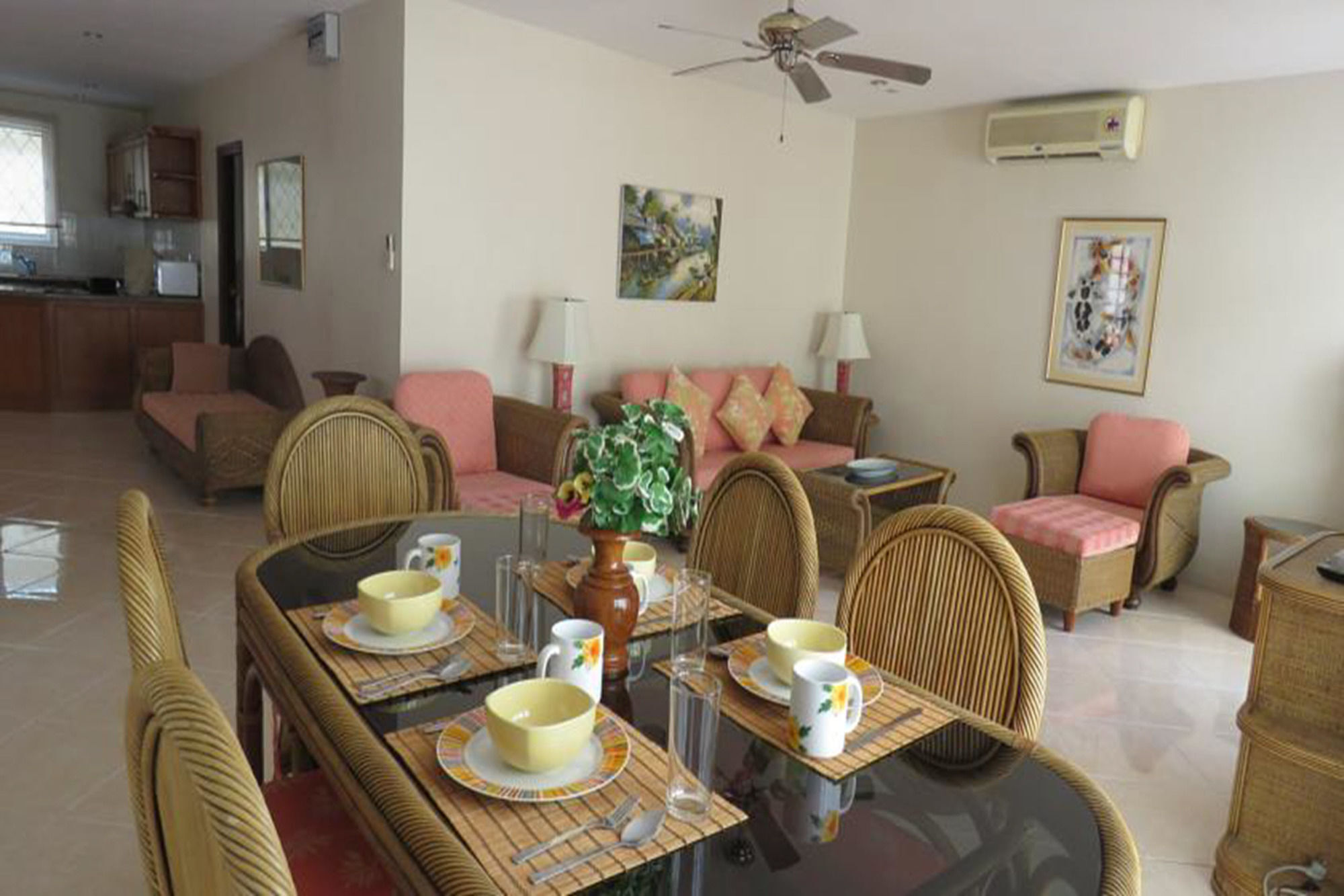 Butterfly Garden Boutique By Luxury View Ex Lg Apts And Villas, A Lifestyle Destination 1 To 3 Bedroom Units 110 To 190 Sqmtr, 2 Full Bathrooms, Rain Shower, Complete Kitchen, Free Fast Fiber Wifi, 55