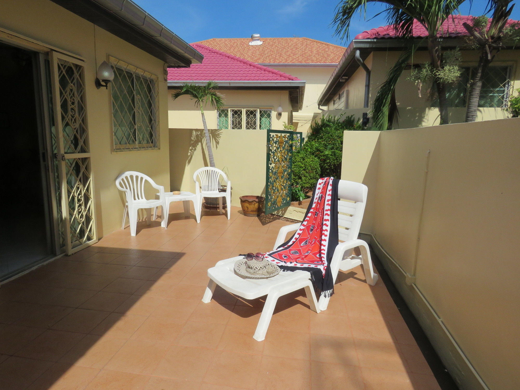 Hotel Butterfly Garden Boutique By Luxury View Ex Lg Apts And Villas, A Lifestyle Destination 1 To 3 Bedroom Units 110 To 190 Sqmtr, 2 Full Bathrooms, Rain Shower, Complete Kitchen, Free Fast Fiber Wifi, 55