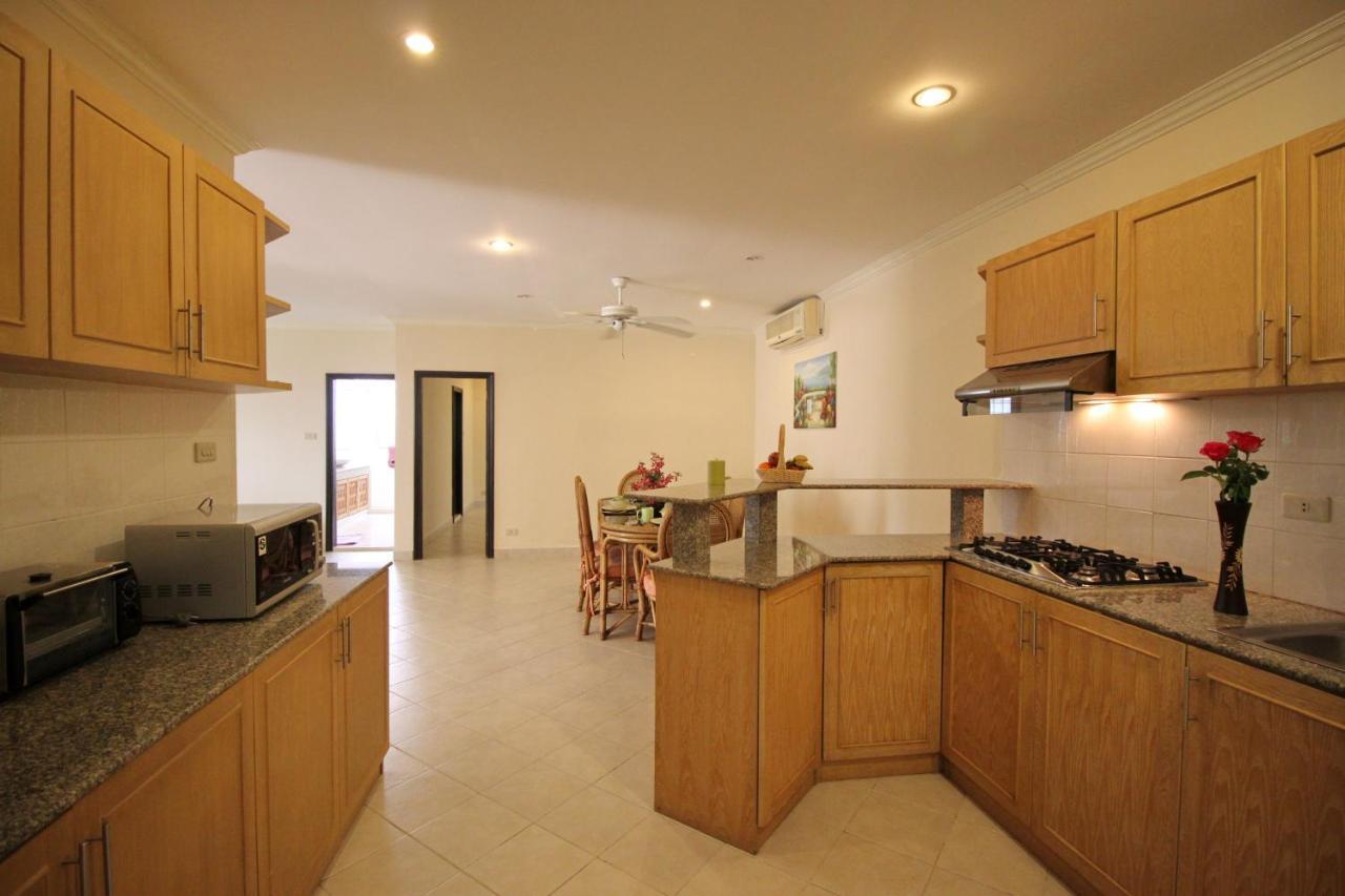 Butterfly Garden Boutique By Luxury View Ex Lg Apts And Villas, A Lifestyle Destination 1 To 3 Bedroom Units 110 To 190 Sqmtr, 2 Full Bathrooms, Rain Shower, Complete Kitchen, Free Fast Fiber Wifi, 55
